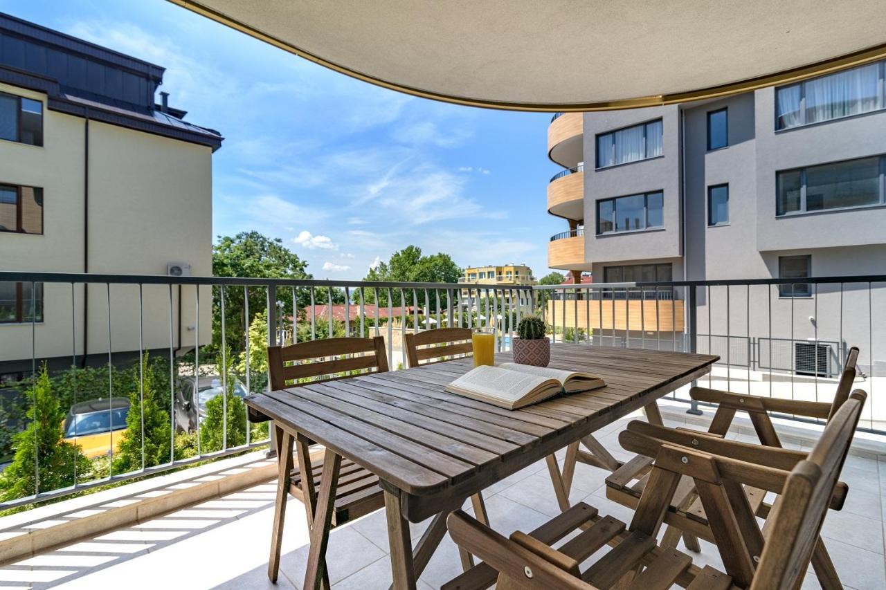 Freddo Apartment - Coral Residence Complex With Parking & Pool Варна Екстер'єр фото