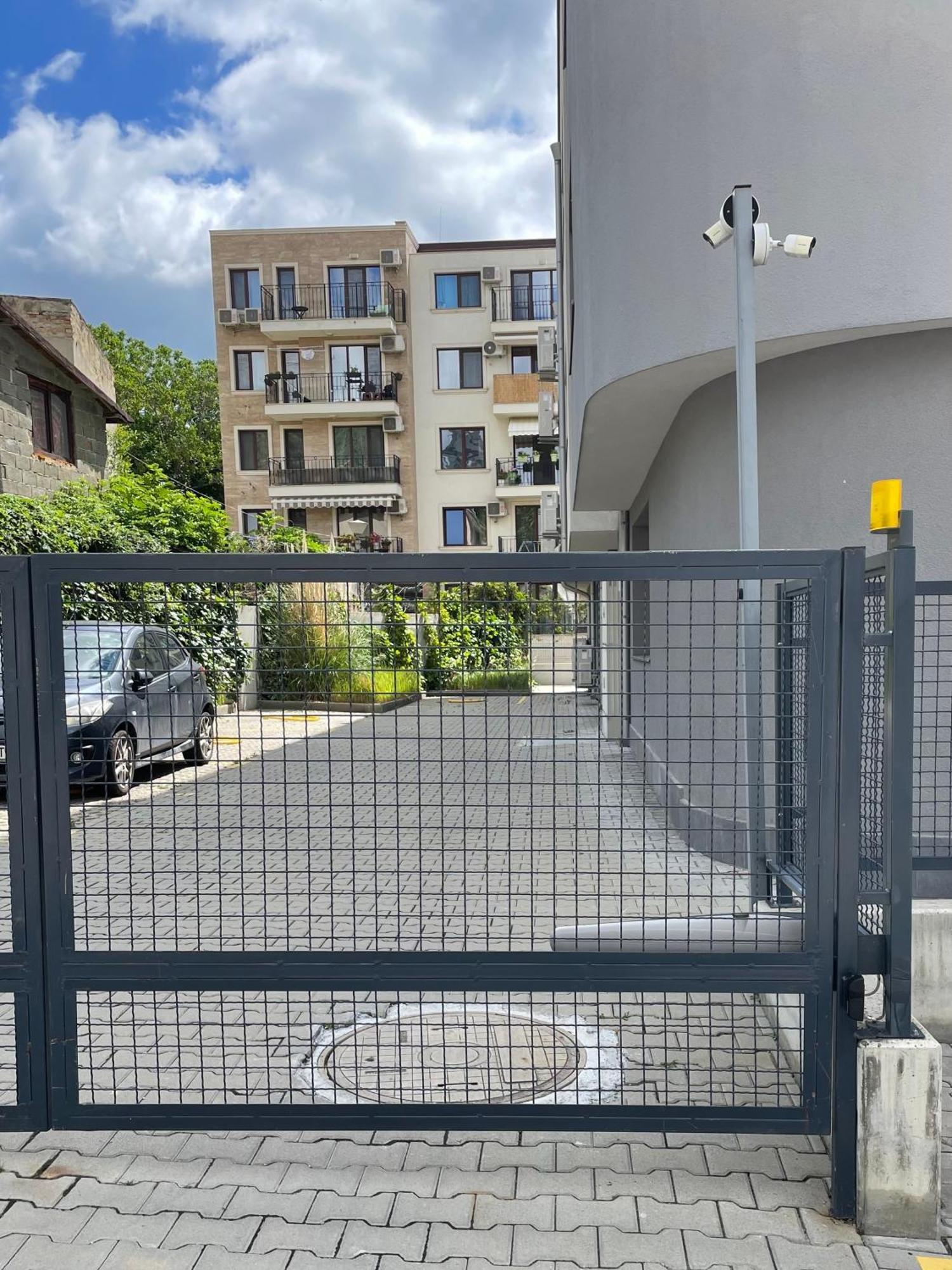 Freddo Apartment - Coral Residence Complex With Parking & Pool Варна Екстер'єр фото